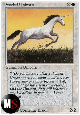 UNICORNO PERLACEO