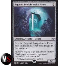 SEGUACI SCOLPITI NELLA PIETRA