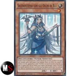 SACERDOTESSA CON GLI OCCHI DI BLU